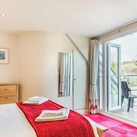 Creekside Holiday home