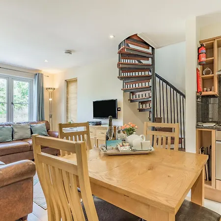 Creekside Holiday home *